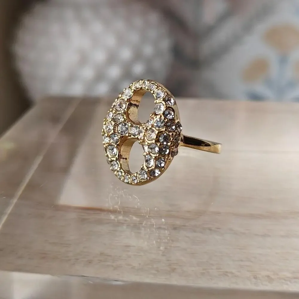 Ann Taylor gold tone ring with pave crystal rhinestones - Size 6.5